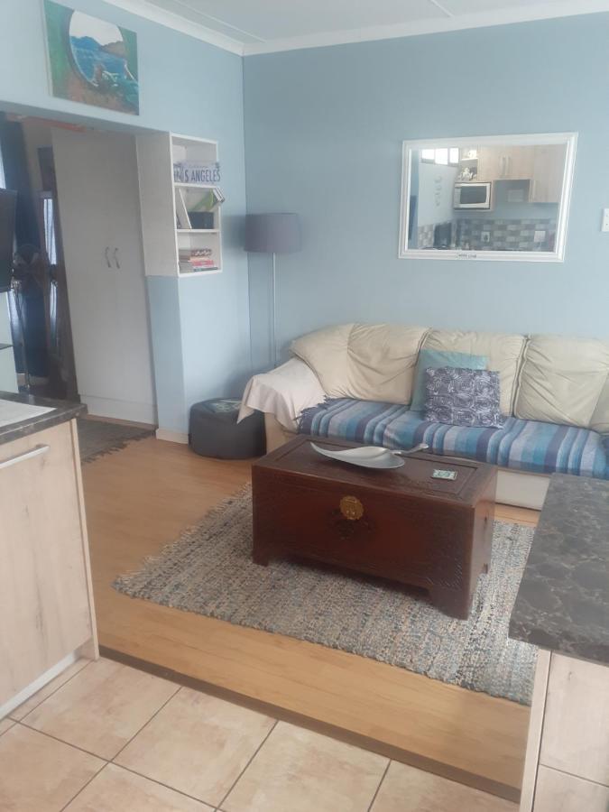 Vincentia Odd Cottage East London Εξωτερικό φωτογραφία